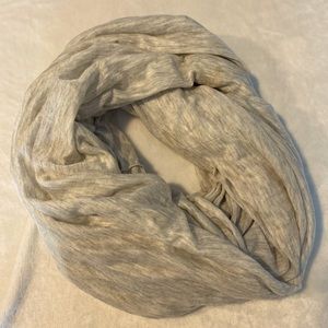 Infinity scarf
